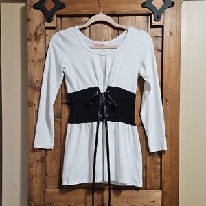 TW7S White Black Long Sleeve Shirt Mock Corset Style Sixe Small